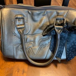Women’s purse